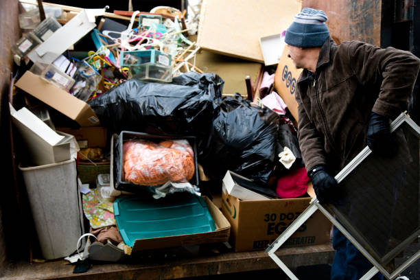 Best Estate Cleanout  in Winfield, WV